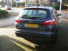 Ford Focus Wagon - 1.6TDCi 105PK ECOnetic NL-auto met logische km's