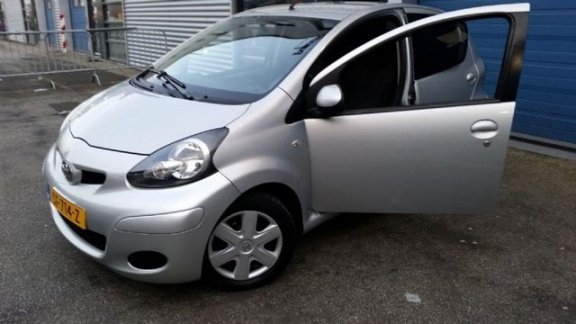 Toyota Aygo - 1.0/Airco/Elektra pakket/Nw Apk/Garantie - 1