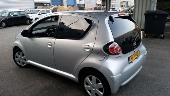 Toyota Aygo - 1.0/Airco/Elektra pakket/Nw Apk/Garantie - 1