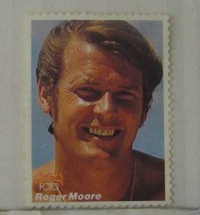 Popfoto zegel Roger Moore - nr. 1