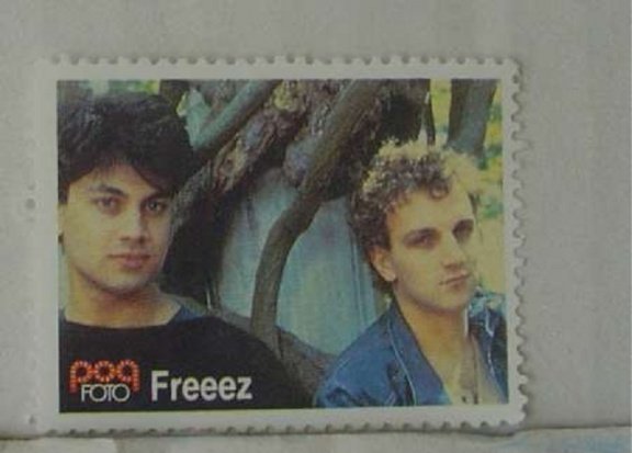 Popfoto zegel Freeez - nr. 1