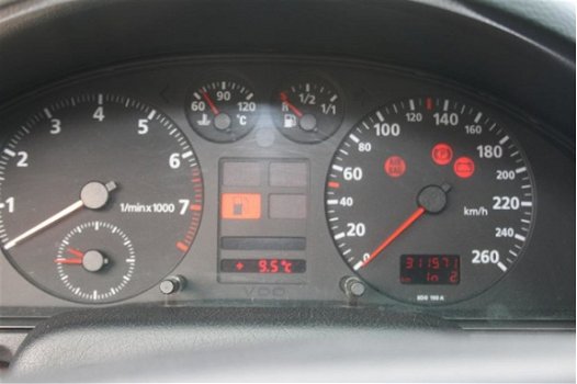 Audi A4 - 2.6 Ambiente / Clima - 1