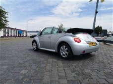 Volkswagen New Beetle Cabriolet - 2.0