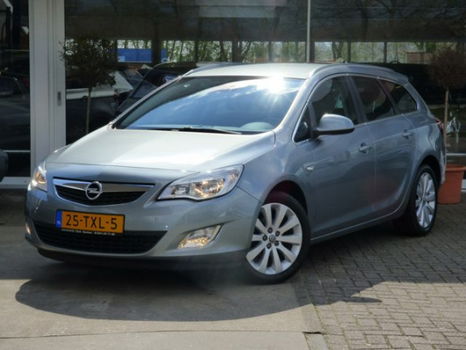 Opel Astra Sports Tourer - 1.3 CDTI S/S COSMO Navigatie, Trekhaak, - 1