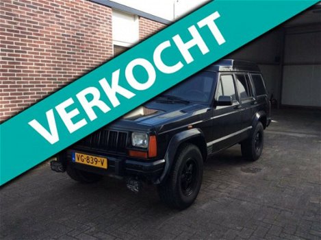 Jeep Cherokee - 4.0 HO GRIJSKENTEKEN LPG 120L APK 29 DEC 2019 - 1