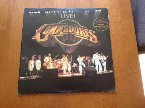Vinyl Commodores - Live! - 0