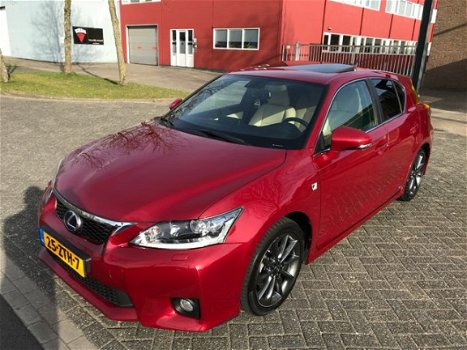 Lexus CT 200h - F-Sport Line Leer/Dak/Xenon/NAP *Exclusief - 1