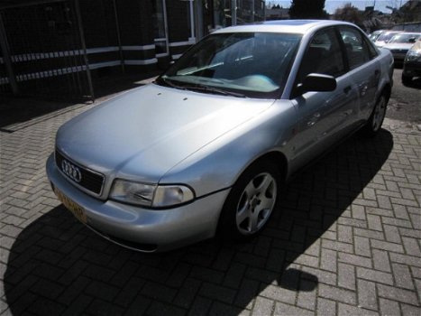 Audi A4 - 1.8 5V - 1