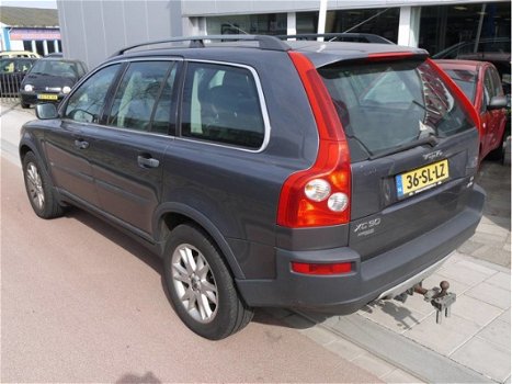 Volvo XC90 - 2.4 D5 Kinetic Automaat - 7 Persoons - 1