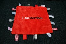 K151 – I Am Amsterdam Labeldoekje.