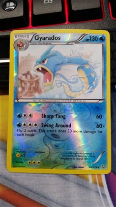 Gyarados 24/124 Rare (reverse foil) BW Dragons Exalted (kleur misprint)