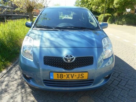 Toyota Yaris - 1.4 D-4D Sol 90pk Airco Zuinig 1 op 22 bj 2007 - 1