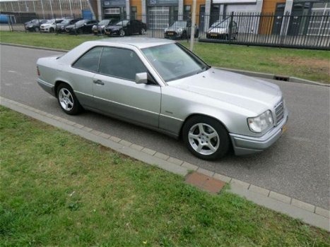 Mercedes-Benz E-klasse - E-220 Elegance - 1