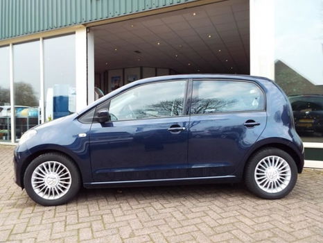 Volkswagen Up! - 1.0 high up BlueMotion NAVI-AIRCO-LICHTMETAAL-BOVAG - 1