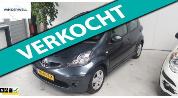 Toyota Aygo - 1.0-12V Sport - Airco - LM - CV - Elek - 1