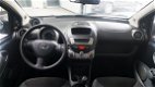 Toyota Aygo - 1.0-12V Sport - Airco - LM - CV - Elek - 1 - Thumbnail