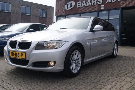 BMW 3-serie Touring - 2.0 318 I 143pk 6 bak Sport navi - 1