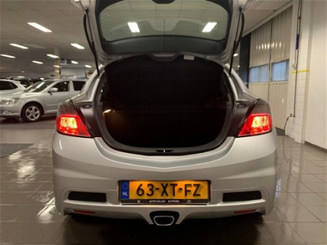 Opel Astra GTC - 2.0 T OPC 241PK * NL auto / Unieke staat / Historie aanwezig - 1