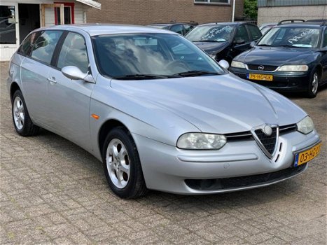 Alfa Romeo 156 Sportwagon - 1.8-16V T.Spark Lusso Peter Mulder JR Emmer-Compascuum - 1