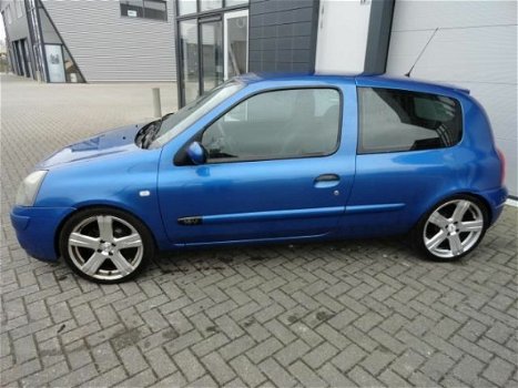 Renault Clio - 1.4-16V Authentique Comfort - 1