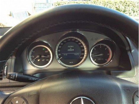 Mercedes-Benz C-klasse - 180 CDI BlueEFFICIENCY Business Class Avantgarde - 1