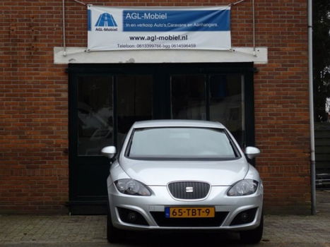 Seat Leon - 1.6 TDI Ecomotive Businessline COPA AIRCO-NAVIGATIE-USB-PARKEERSENSOREN-MOOIE AUTO - 1