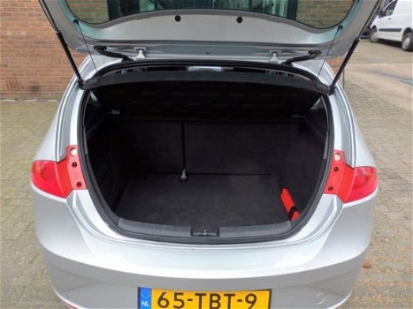 Seat Leon - 1.6 TDI Ecomotive Businessline COPA AIRCO-NAVIGATIE-USB-PARKEERSENSOREN-MOOIE AUTO - 1