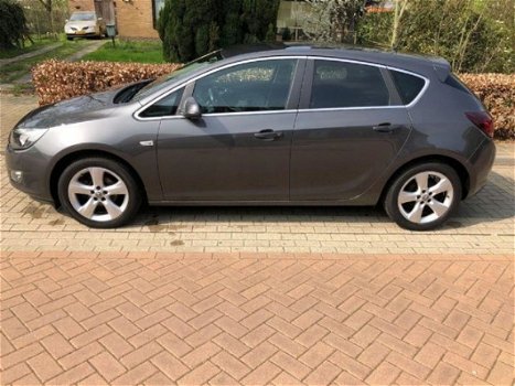 Opel Astra - 1.4 edition - 1