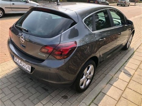 Opel Astra - 1.4 edition - 1