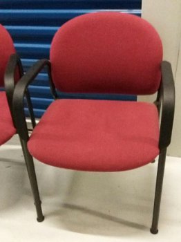 2 Degelijke stevige zware representatieve armleun stoelen. - 1