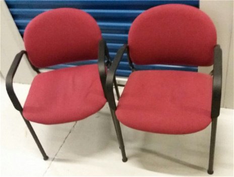 2 Degelijke stevige zware representatieve armleun stoelen. - 2