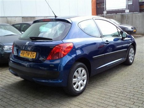 Peugeot 207 - 1.4-16V X-line - 1