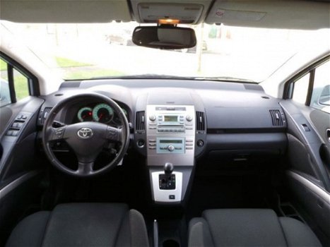 Toyota Corolla Verso - 1.8 VVT-i sol aut( 7-PERSOONS + INRUIL MOGELIJK ) - 1