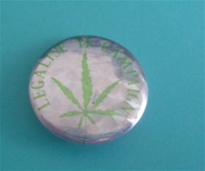 Button Legalise it campaign - 1