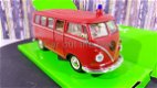 Vw T1 bus feuerwehr rood 1:24 Welly - 2 - Thumbnail
