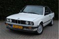 BMW 3-serie - 318I Bauer | Zeer nette staat | Complete documentatie | Incl. Hard top - 1 - Thumbnail