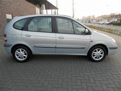 Renault Scénic - 1.6-16V Dynamique Automaat climate control - 1