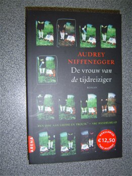 Audrey Niffenegger - De vrouw van de tijdreiziger - 1