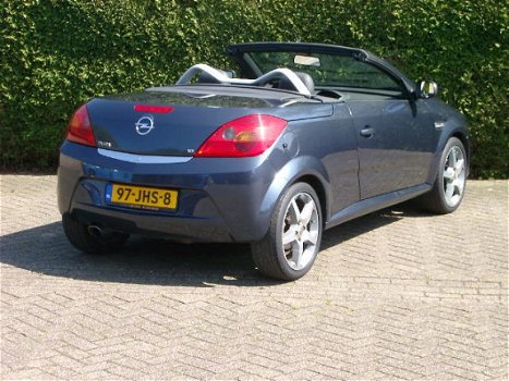 Opel Tigra TwinTop - 1.8-16V TEMPTATION Airco, cruise control, leder bekleding verwarmt, cabrio - 1