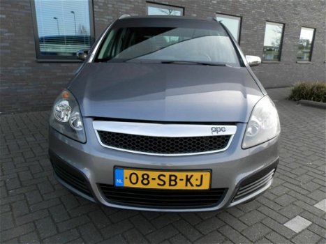 Opel Zafira - 1.6 Essentia - 1