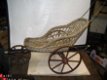 Antieke rieten poppenwagen rond 1860 geen copie . - 1 - Thumbnail