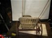 Antieke rieten poppenwagen rond 1860 geen copie . - 2 - Thumbnail