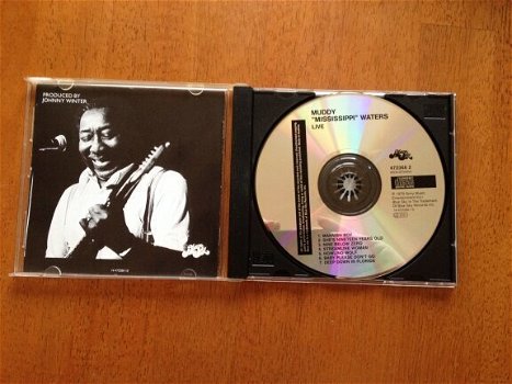 Muddy Mississippi Waters - Live - 2