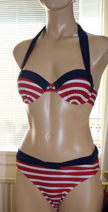 Mooie 2-dlg. bikini set in maritieme look - maat 36 - Afbeelding 2