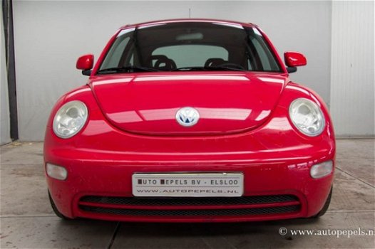 Volkswagen New Beetle - 2.0I HIGHLINE - 1