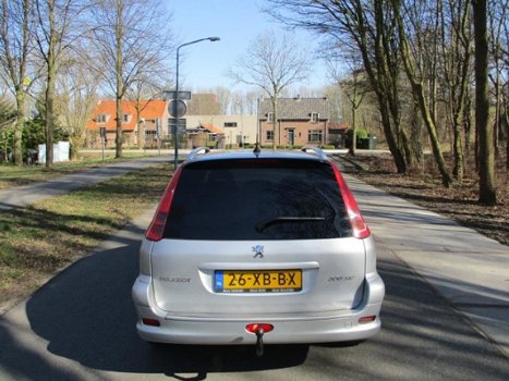 Peugeot 206 SW - 1.6-16V Quiksilver BJ 07, Airco, NW APK - 1