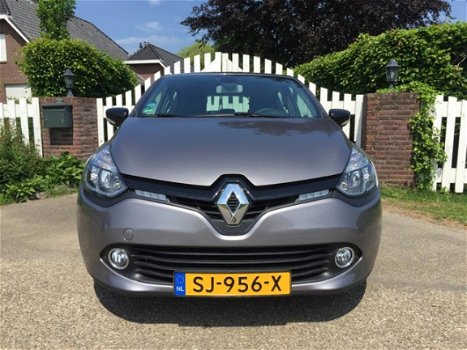 Renault Clio - 1.5 DCI Expression Navi Automaat 35 DKM - 1