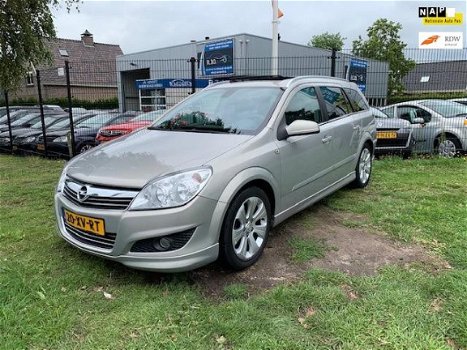 Opel Astra - 1.6 turbo executive apk/clima/navi/pdc/lmv - 1