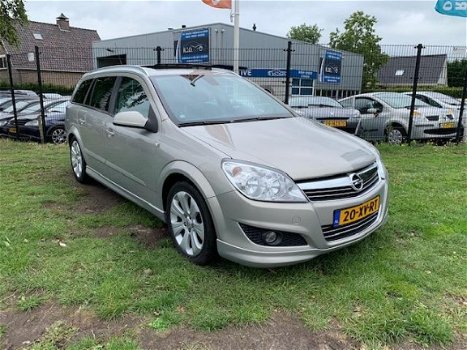 Opel Astra - 1.6 turbo executive apk/clima/navi/pdc/lmv - 1