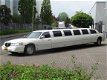 Lincoln Town Car - STRETCHED LIMOUSINE V8 - 1 - Thumbnail